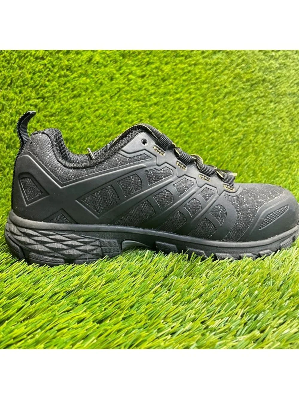 Nautilus Stratus SR Womens Size 7 Black Composite Toe Safety Working Shoes